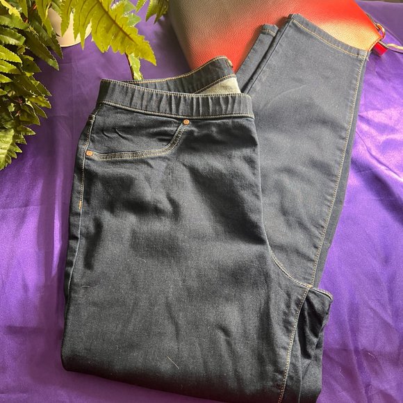📌Simply Vera Vera Wang Comfy Pull On Jeggins - Pants - Picture 1 of 15